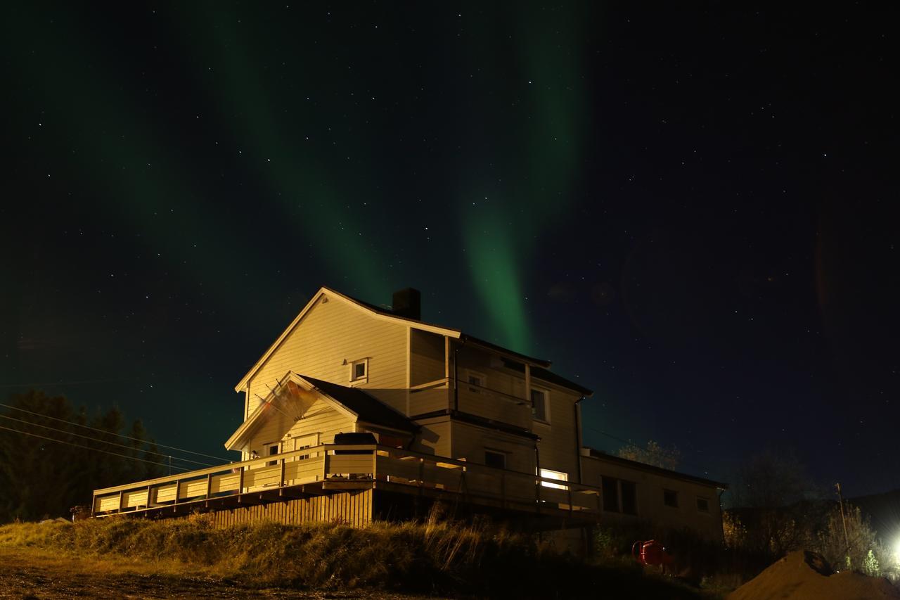 Utsikten Feriehus I Bakkeby Exterior photo